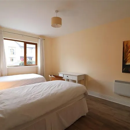 بيت للعطل Kincora Harbour -ideal For Families Contractors Cheapest Price كيلالوي