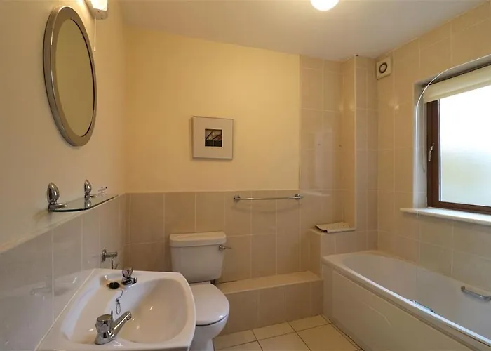 בית נופש Kincora Harbour -ideal For Families Contractors Cheapest Price *